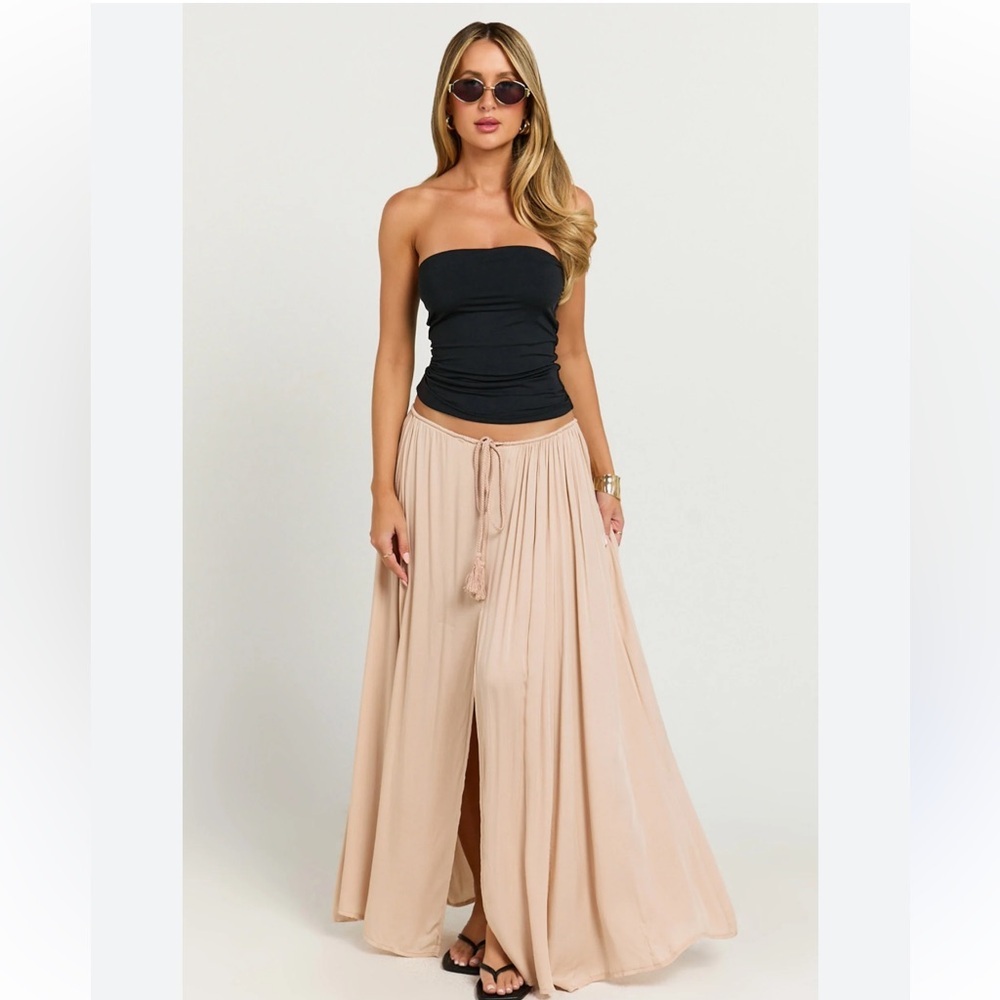 Showpo under the twilight boho Beige A-Line Skirt tassel tie slit - Picture 12 of 12